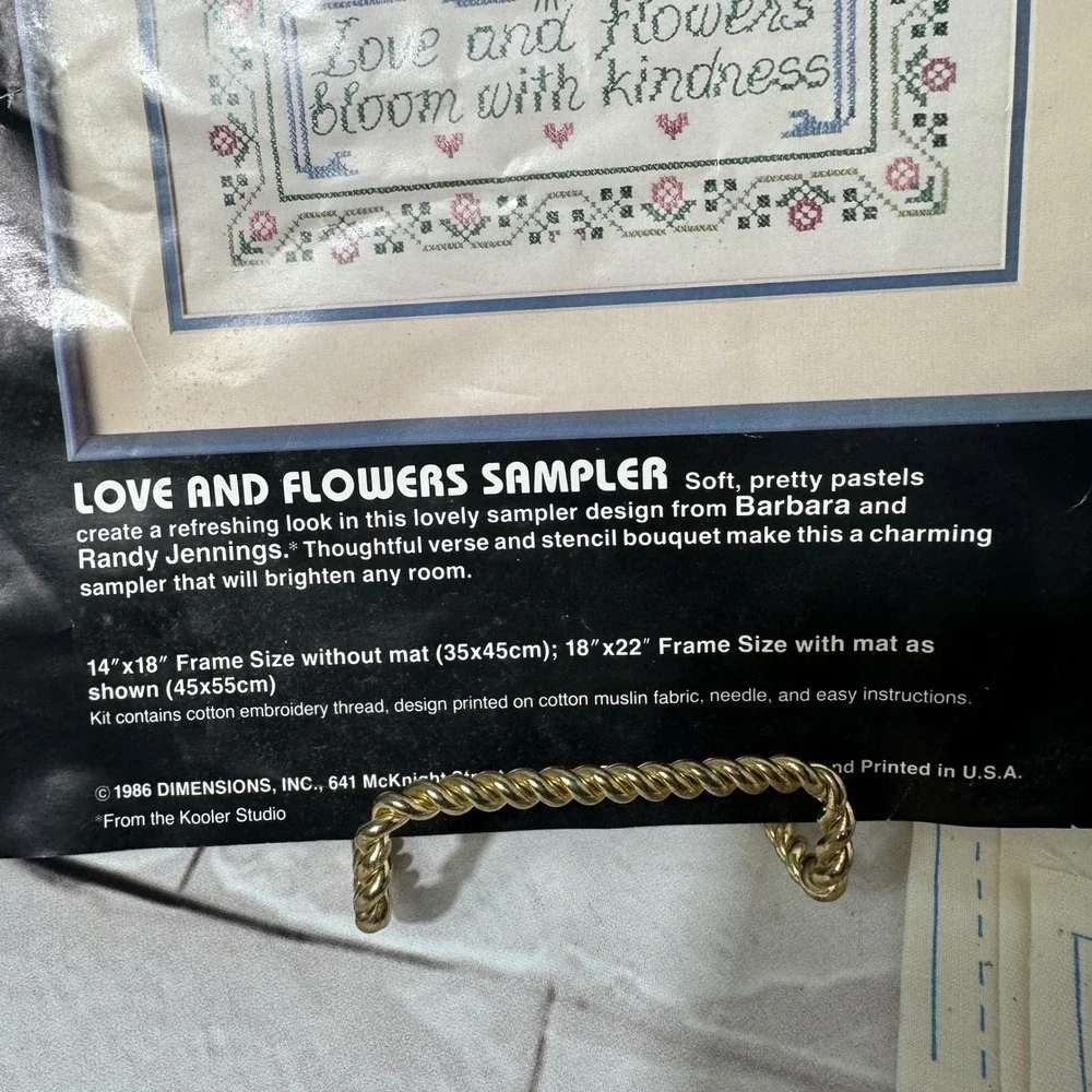 Vintage 1986 Dimensions‎ Stamped Cross Stitch Kit Love and Flowers Sampler 3064